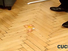 ブロンド, 浮気する, チェコ, Hd, 旦那, 乳首, ストッキング, 妻