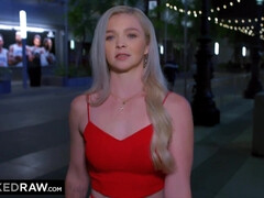 Blondine, Blasen, Besamung, Gehörnter ehemann, Hundestellung, Erstes mal, Hardcore, Interrassisch