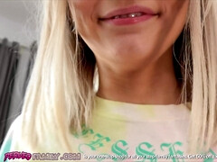 Blondine, Familie, Natürlichen titten, Pov, Rasiert, Taboo, Jungendliche (18+), Titten