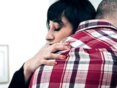 Grosser arsch, Braunhaarige, Behaart, Handjob, Hardcore, Küssen, Entkleiden, Jungendliche (18+)