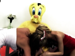 Gros cul, Grosse bite, Britannique, Tir de sperme, Faciale, Hd, Masturbation, Plan cul à trois