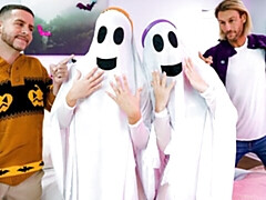 18 jaar, Grote kont, Grote lul, Pijpbeurt, Stel, Hondjeshouding, Tiener, Tieten likken