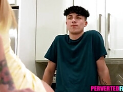 Tía, Mamada, Garganta profunda, Familia, Lamidas, Madres para coger, Coño, Tabú