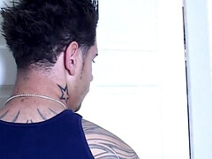 Anal, Beso negro, Tetas grandes, Garganta profunda, Hd, Madres para coger, Orgasmo, Al aire libre