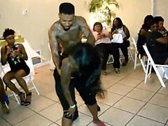 Mooie dikke vrouwen, Grote mammen, Huisgemaakt, Latijnse vrouw, Masturbatie, Moeder die ik wil neuken, Realiteit, Trio