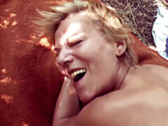 Сперма во рту, Сперма на лице, Немки, Зрелые, На природе, Соблазенение