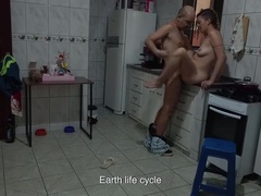 Culo grande, Semen en la boca, Penetracion con dedos, Hd, Cocina, Lencería, Mucama, Montar