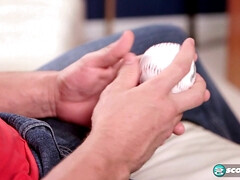 Gorda, Morena, Gordita, Corrida, Madres para coger, Tetas naturales, Oficina, Chupando