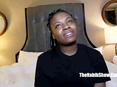 Sexual lass at hung scene