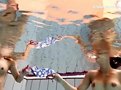 Arsch, Tussi, Grosse titten, Hd, Lesbisch, Öffentlich, Eng, Unter wasser