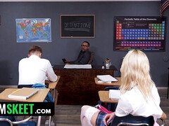 Amerikanisch, Muschi, Schulmädchen, Student, Taboo, Lehrer, Jungendliche (18+), Uniform