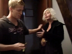 Amateur, Tetas grandes, Rubia, Mamada, Checa, Maduro, Mamá, Realidad