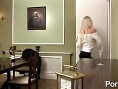 Grosse titten, Blasen, Spermaladung, Schwanz, Hd, Milf, Muschi, Ablutschen