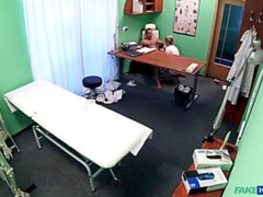 Blasen, Arzt, Hundestellung, Lecken, Krankenschwester, Büro, Uniform, Spanner