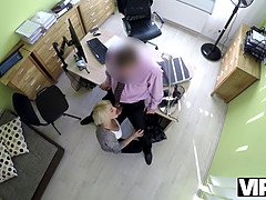 ブロンド, 巨乳な, エロ熟女, Hd, なめる, オマンコ, 義母, オッパイの