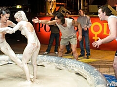 Большая жопа, Большой член, Большие сиськи, Минет, Грязь, Собачьи, Милф