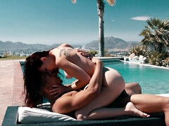 Минет, Брюнетки, Семяизвержение, Секс без цензуры, Хд, Межрасовый секс, Натуральные сиськи, На природе