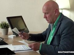 Большой член, Минет, Брюнетки, Грязь, Ласковые ручки, Хд, Лизание, Киски