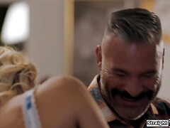 デカチン, デカパイ, フェラチオ, チン, ハードコア, 淫乱熟女, 禁句, 三人