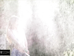 Brunette brune, Tir de sperme, Queue, Orgasme, Chatte, Chevaucher, Rugueux, Gicler