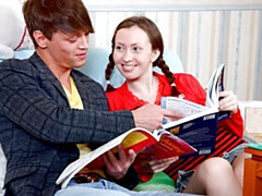 Anal, Grosse bite, Gros seins, Sucer une bite, En levrette, Maigrichonne, Adolescente, Nénés