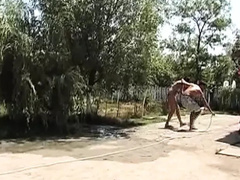 Grosser schwanz, Blasen, Schwanz, Aufs gesicht abspritzen, Deutsch, Hardcore, Im freien, Retro