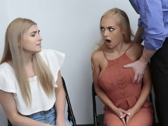 Enthousiasteling, Blond, Moeder die ik wil neuken, Kantoor, Spion, Tiener, Trio, Bekijker