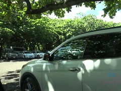 Пляж, Пальцем, Джинсы, Оргазм, На природе, От первого лица, Сквиртинг, Влажная