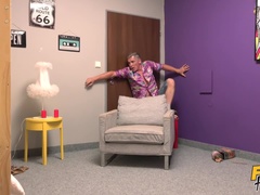 舐める尻, イく瞬間, 顔射, フェティッシュ, 指いじり, シャワー, 三人, トレイン