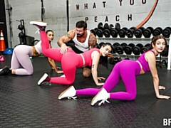 18 летние, Большая жопа, Большой член, Большие сиськи, Собачьи, От первого лица, Тощие, Молоденькие