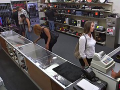 I gave a huge facial and play my load