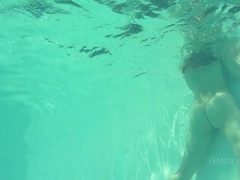 Softcore pornografie, Alleen