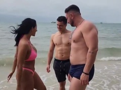 Любители, Пляж, Минет, Брюнетки, Хд, На природе, Жесткий секс, Втроем