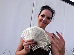 Gros cul, Grosse bite, Gros seins, Sucer une bite, Argent, De plein air, Pov, Maigrichonne