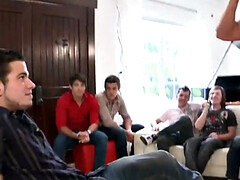 Минет, Глубокая глотка, Фетиш, Геи, Вечеринка, На публике, Реалити, Подглядывание