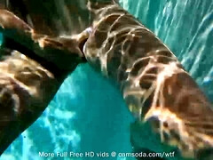 Masturbation, Im freien, Zierlich, Pool, Muschi, Solo, Jungendliche (18+), Netzkamera