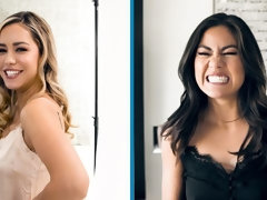 Grote kont, Grote mammen, Blond, Vingeren, Lesbisch, Masturbatie, Kut duiken, Strippen