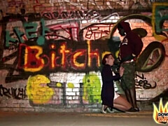 Grote kont, Grote lul, Pijpbeurt, Hondjeshouding, Natuurlijke tieten, Roodharige vrouw, Kort haar, Tiener