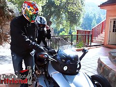 Culo grande, Tetas grandes, Rubia, Mamada, Engañando, Estilo perrito