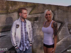 18, 顔射, ドイツ人, アウトドア, 公共, タトゥー, ティーン, ヴァージン