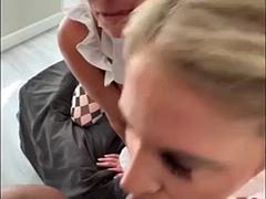 Anal, Nana, Gros seins, Blonde, Rondelette, Mère que j'aimerais baiser, Nénés