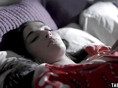 Beauté, Brunette brune, Classique, Mignonne, Queue, Mamelons, Orgasme, Nénés