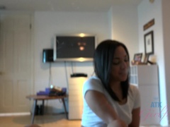 Leie, Arsch, Blasen, Braunhaarige, Füsse, Fussjob, Dürr, Rock