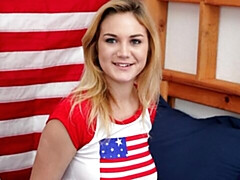 Grote kont, Grote lul, Grote mammen, Blond, Pijpbeurt, Natuurlijke tieten, Gezichtspunt, Tiener