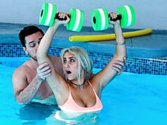 ぽっちゃり, デカ尻, デカパイ, フェラチオ, バック, 手コキする, 自然山雀, タトゥー