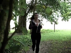 Lécher le cul, Nana, Grosse bite, Sucer une bite, En levrette, Branlette thaïlandaise, Rousse roux, Serré