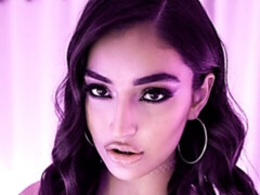 Anal, Culo grande, Mamada, Morena, Masturbación, Afeitado, Medias largas, Estriptis