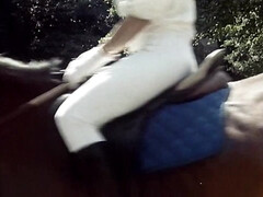 Amazing leggy girls make me cum in this retro porn movie