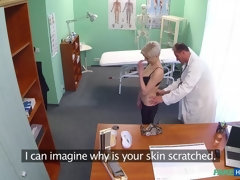 Amateur, Médecin, Doigter, Infirmière, Bureau, Chatte, Uniforme, Voyeur