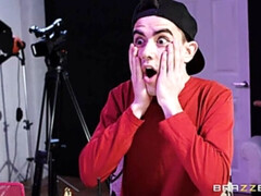 イく瞬間, 手コキする, 巨大, 淫乱熟女, ピアス, 現実, タトゥー, オッパイの